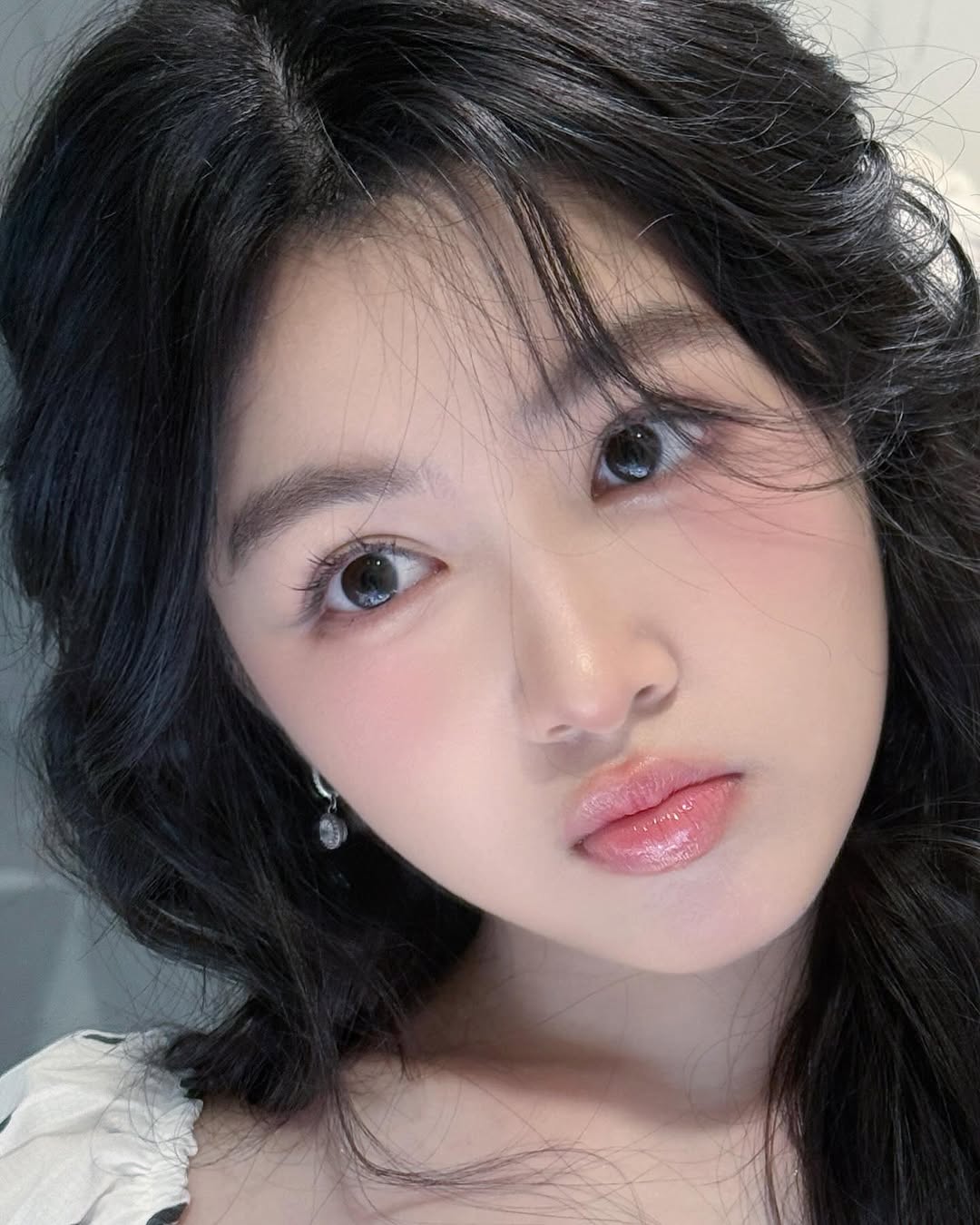 486216433182040432043066051794931912492975335n