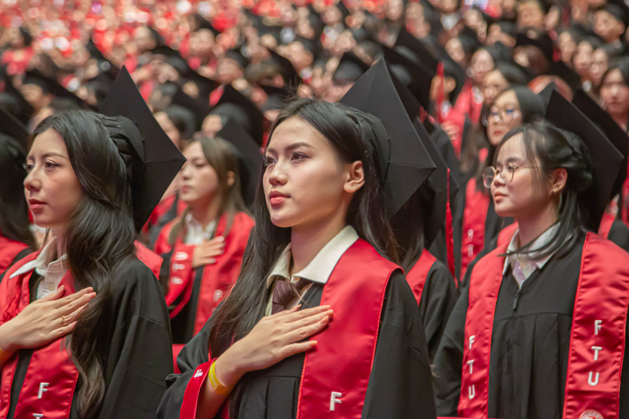 photo2025 04 0620 06 00