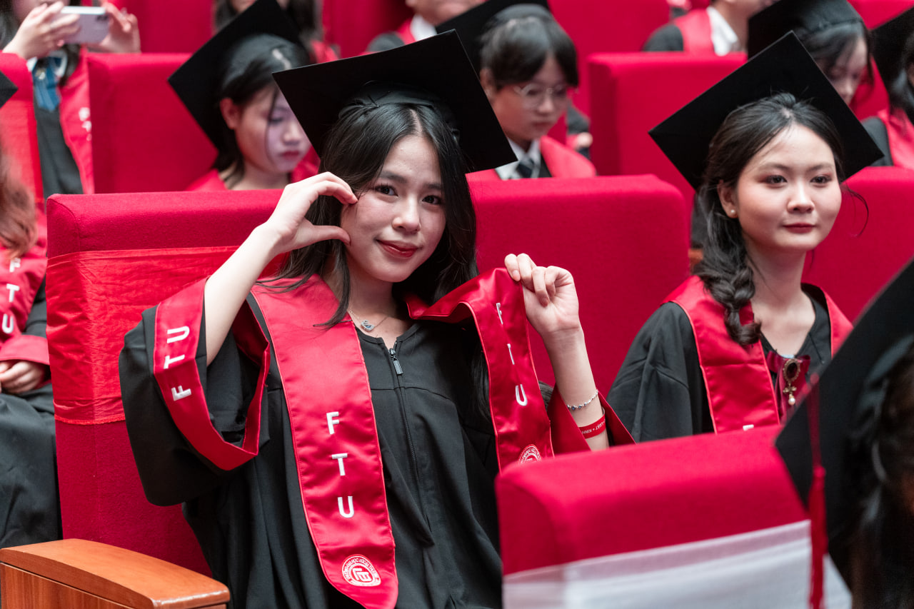 photo2025 04 0620 06 07