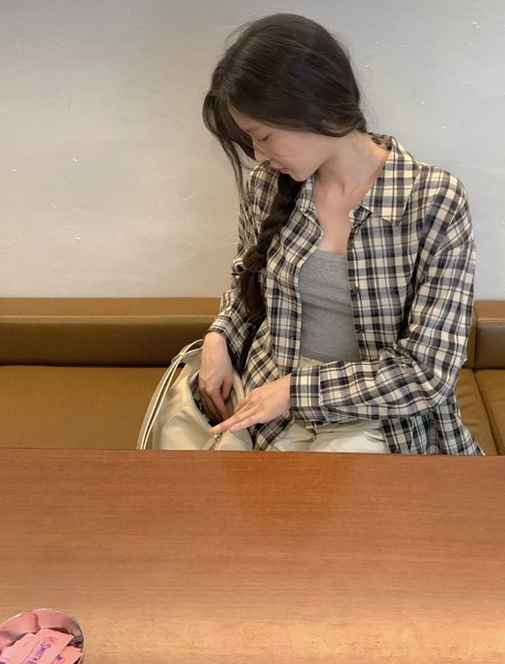 7586b2a4a9d9009f9e8247bde7d62f15 1