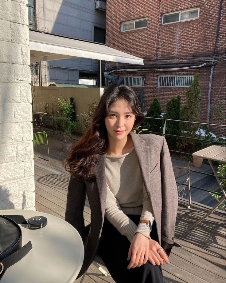 2f0aa55a795ad74a80bd18fee290414b 1