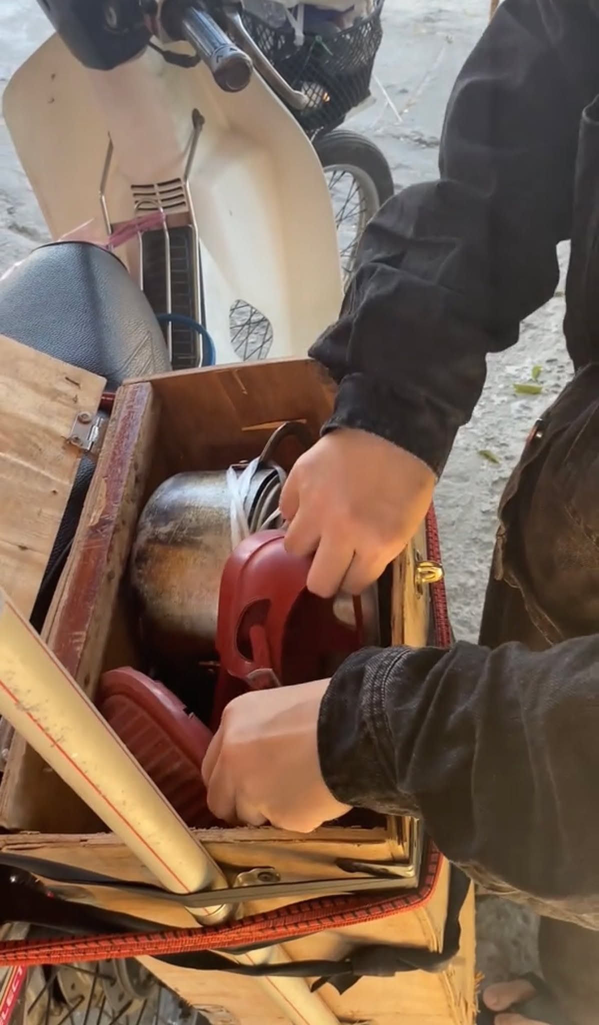 4912926796210437309088798811555263630285781n