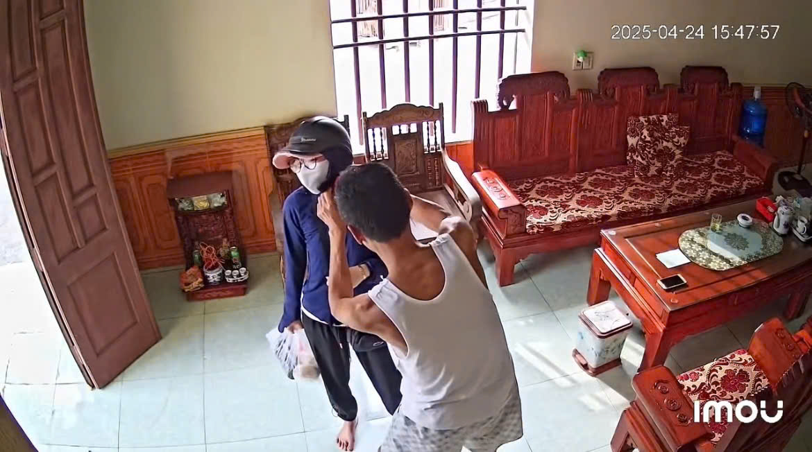 z654124459813964d66d0b42c1e7b11117f38ac9e99e51