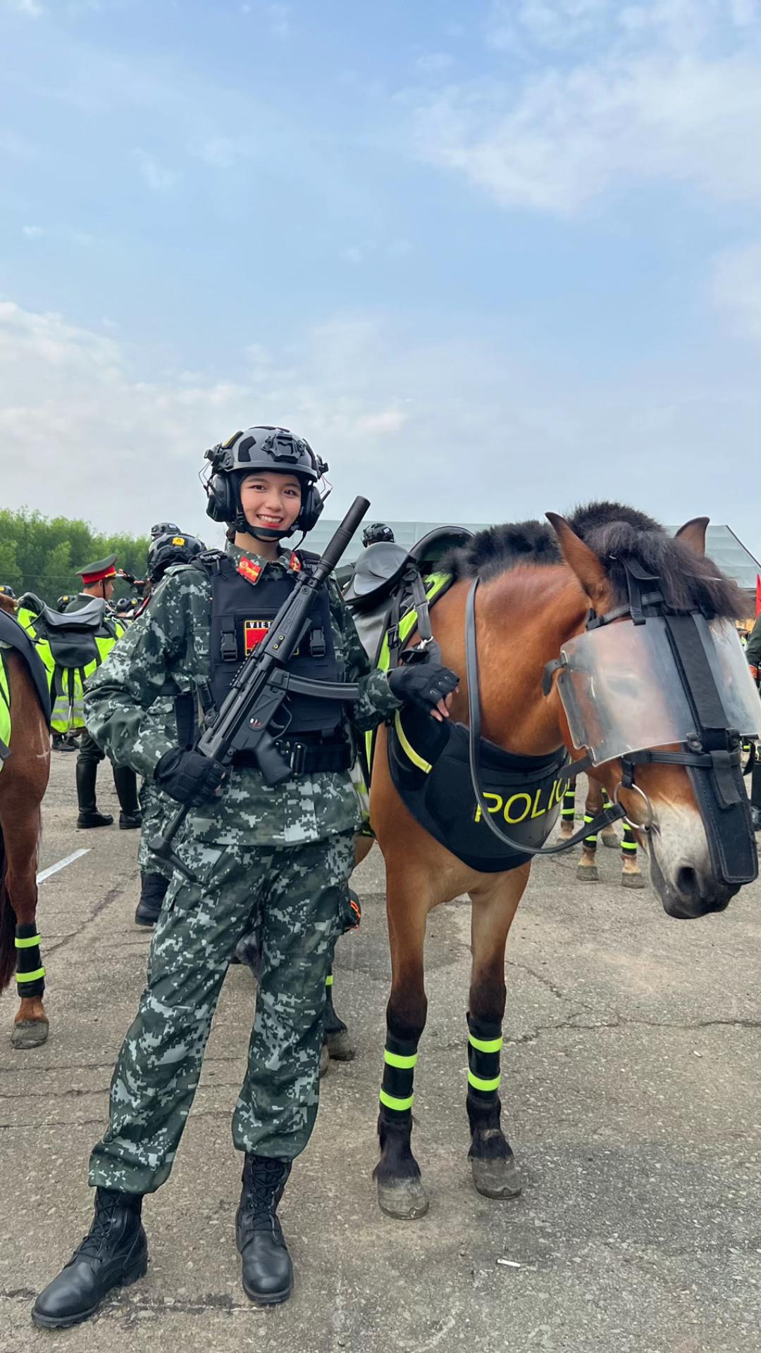 25d7d7375fc14a4b8856b62573dd5471tplv photomode image