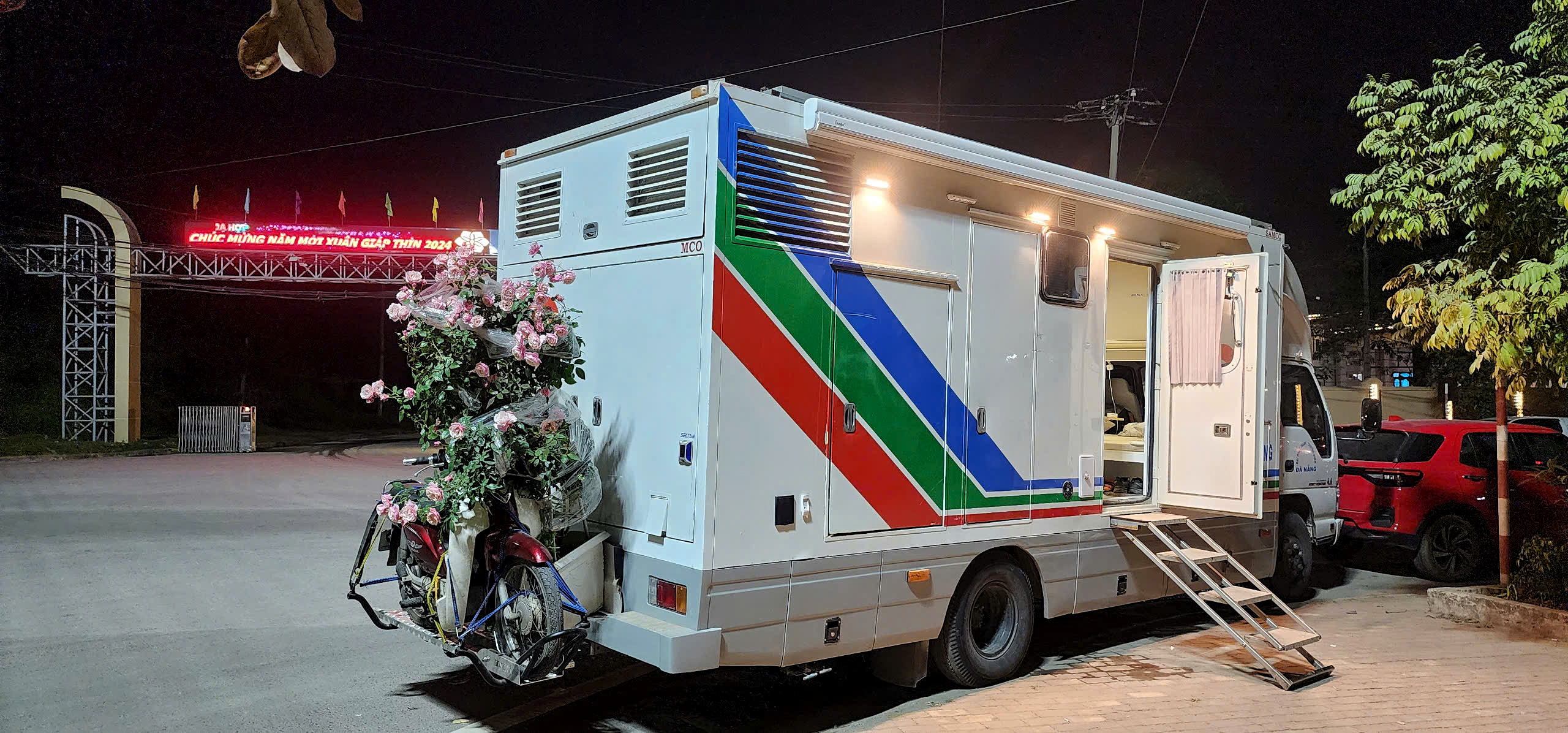 z65077815040456792d7f5eb4a7da746cfa324098af343fotor