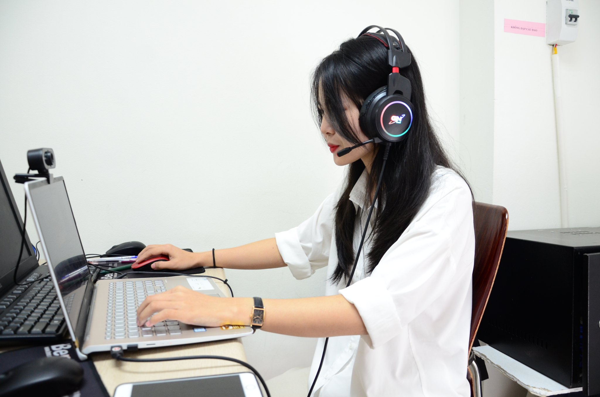 305397533101584889888415772266605781054378863n