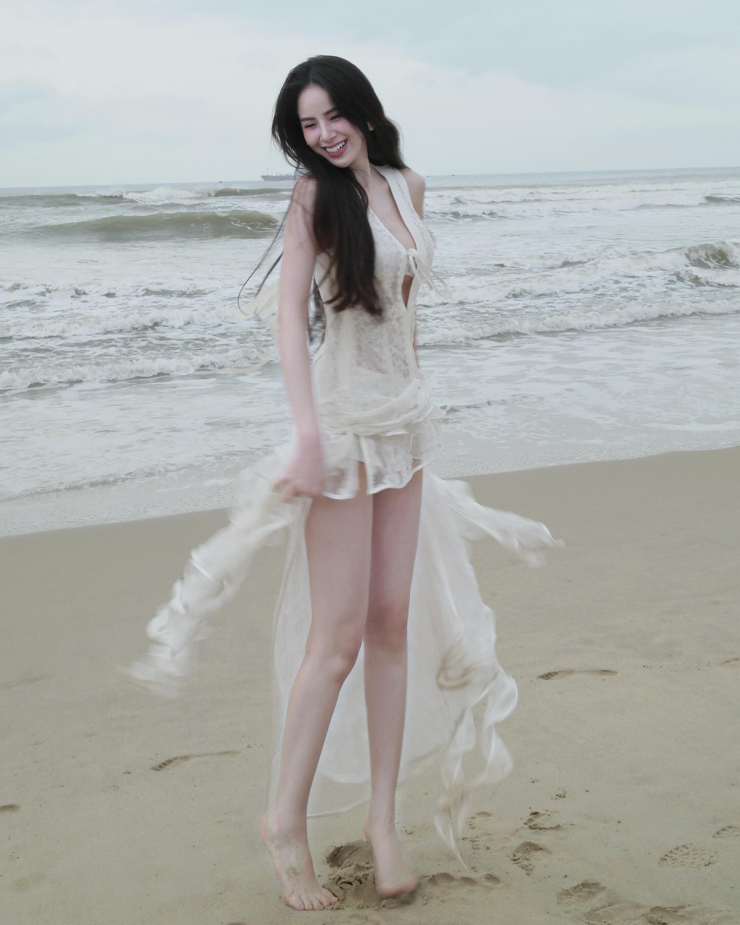 lienhuong20113559893354349676834s2025-6-5-203591-story.jpg