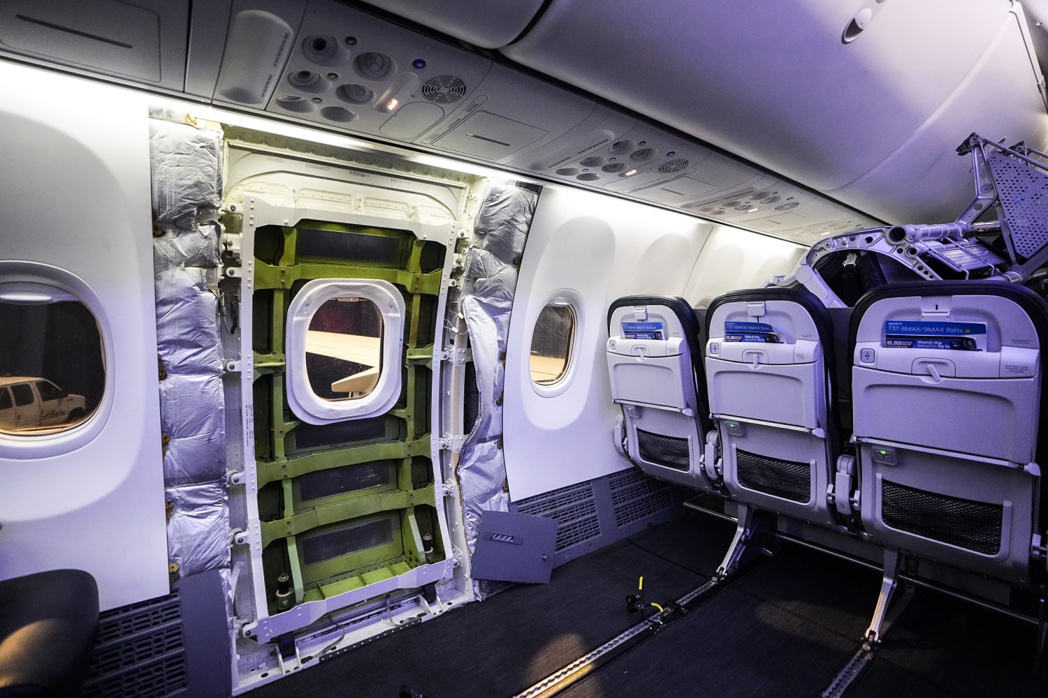 240111 alaska airlines interior ew 1226p 7c2fa9