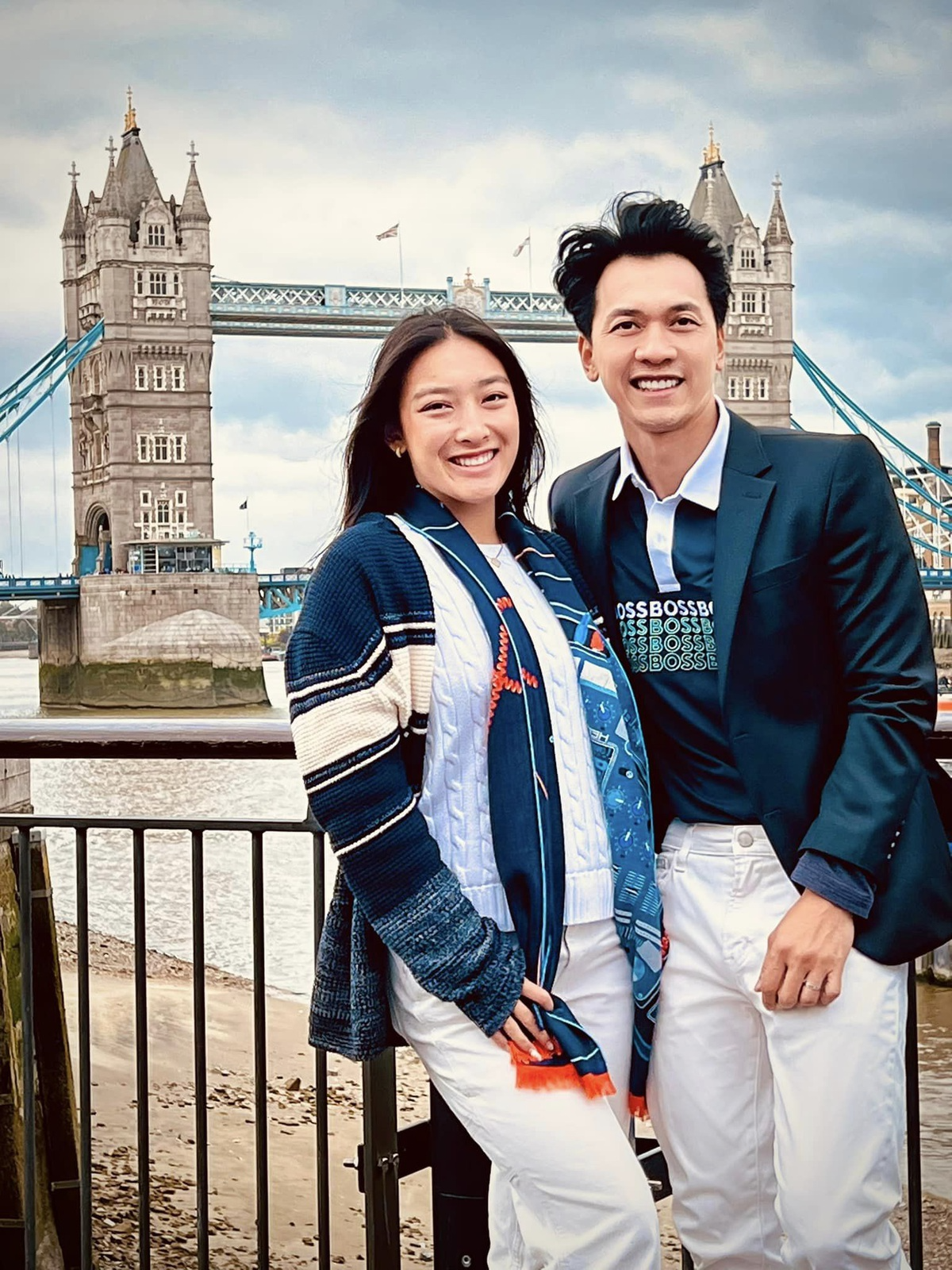 con gai tran hung huy 01 1695466