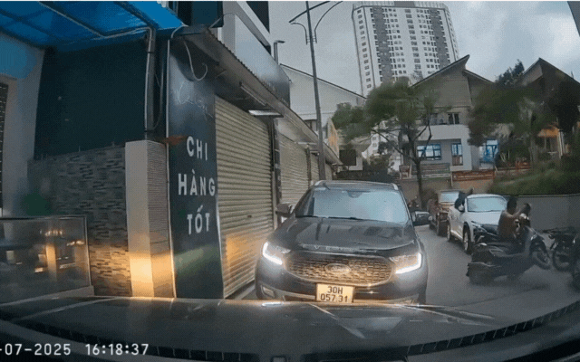 thiet ke chua co ten 3