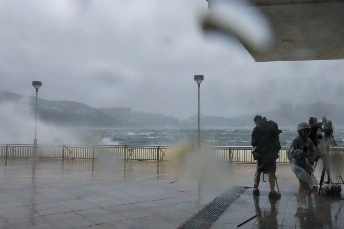 fe176439 5604 4206 a342 8224a7010fe096f225b6