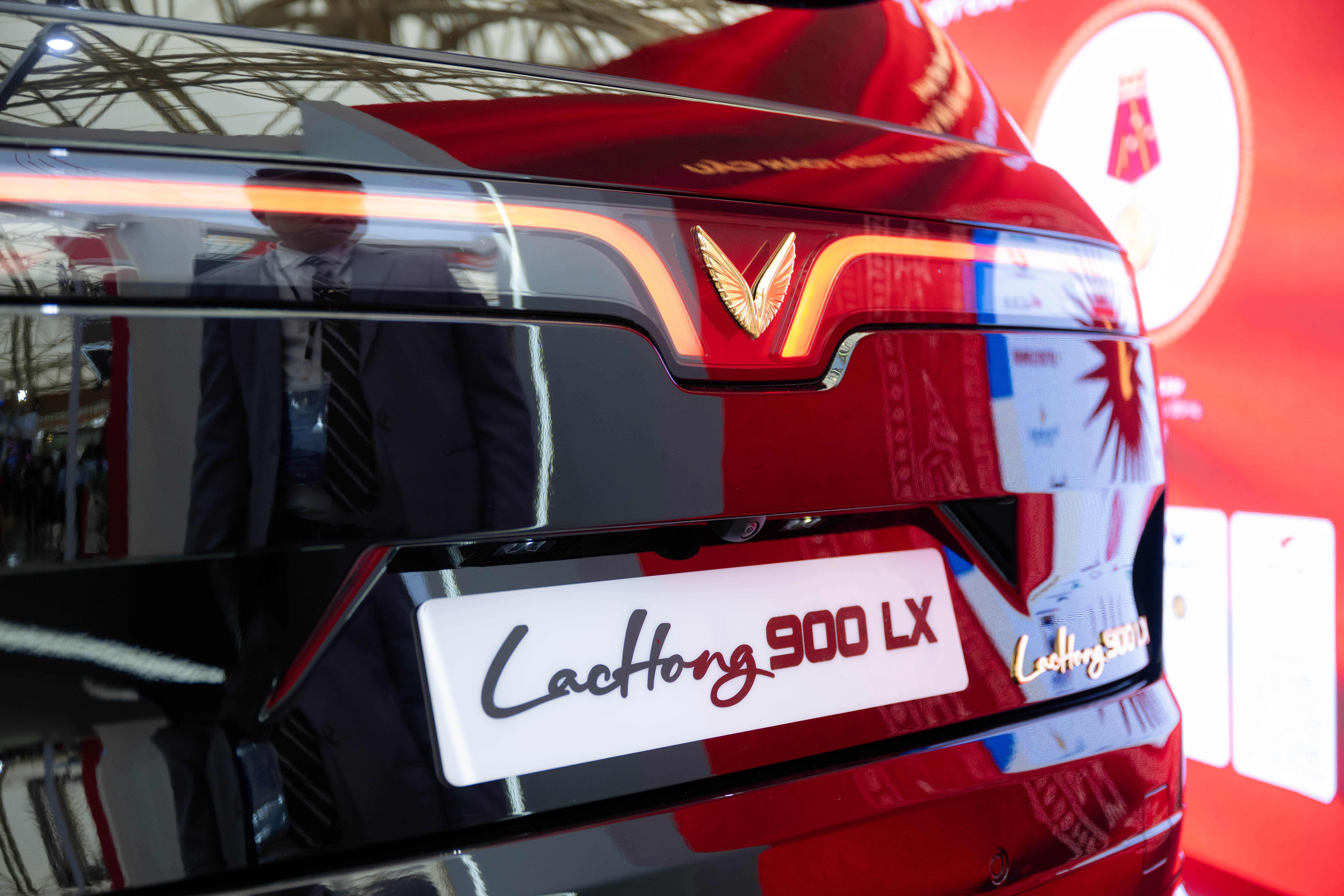 Cận cảnh “chuyên cơ mặt đất” Lạc Hồng 900 LX dành riêng để đưa đón nguyên thủ quốc tế- Ảnh 16.