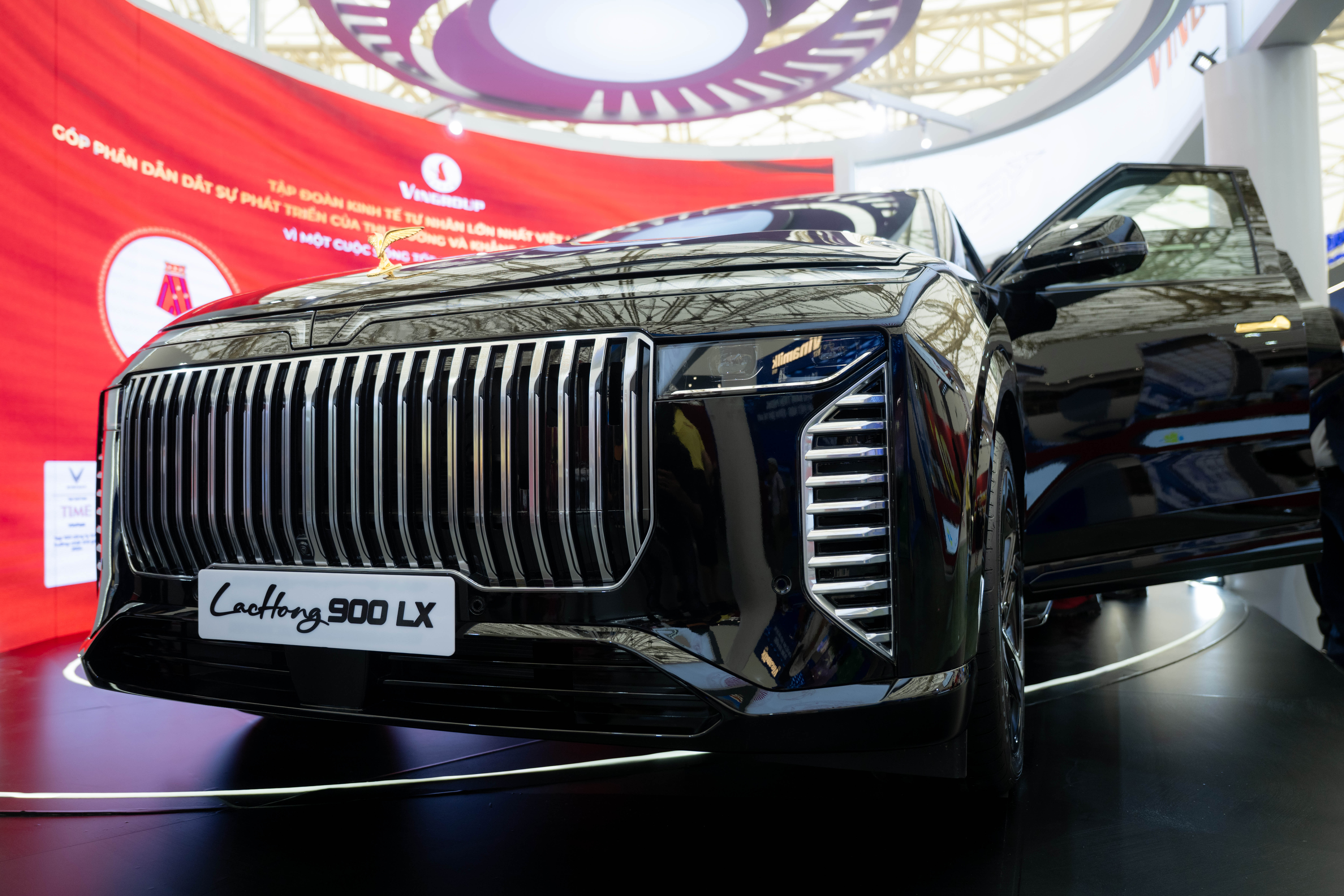 Cận cảnh “chuyên cơ mặt đất” Lạc Hồng 900 LX dành riêng để đưa đón nguyên thủ quốc tế- Ảnh 4.