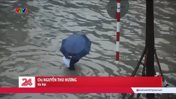 giao thong ha noi te liet vi mua lon ngap lut vtv24