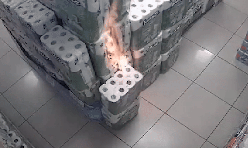 ezgif 4d9f98f48988d7