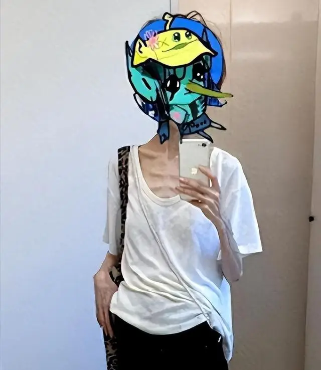 16038336233c4f7dae11549adaa0c28a