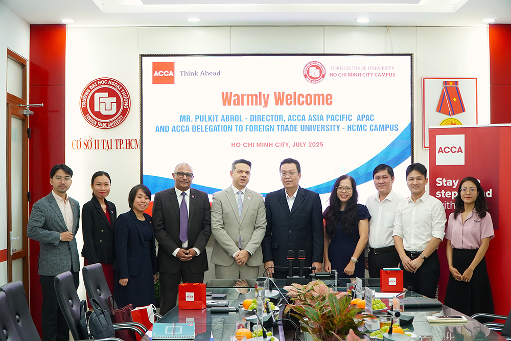 tang cuong hop tac dao tao va chuyen mon voi acca 1