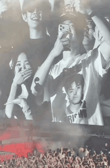 ezgif 6195872bb061c6