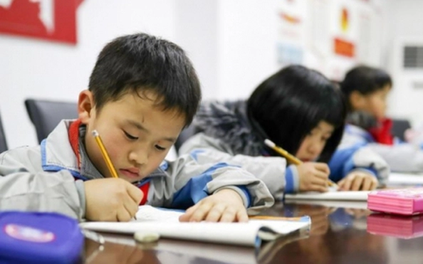 photo1696430680804 1696430680988295020123