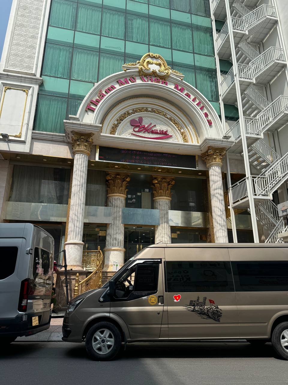 photo2025 11 1310 52 18