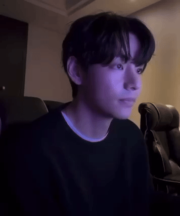 ezgif 3555574d9e6d3e78