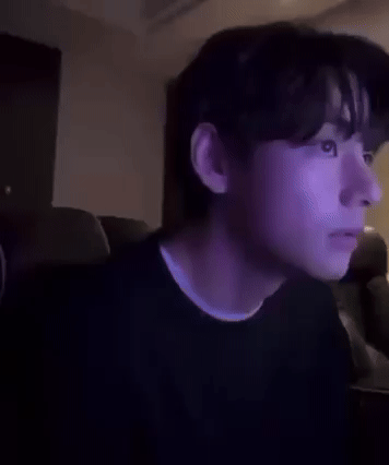 ezgif 37d3e3996b4c8c55