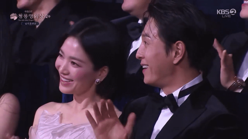 ezgif 3ccd5725867bdb39