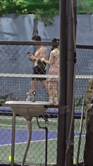 ezgif 1 fd302a8285 1728975742031149247810 1728979643278 17289796434021028587982