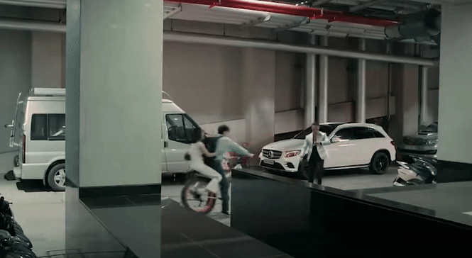 snaptikvnuv0u6online video cuttercom ezgifcom crop