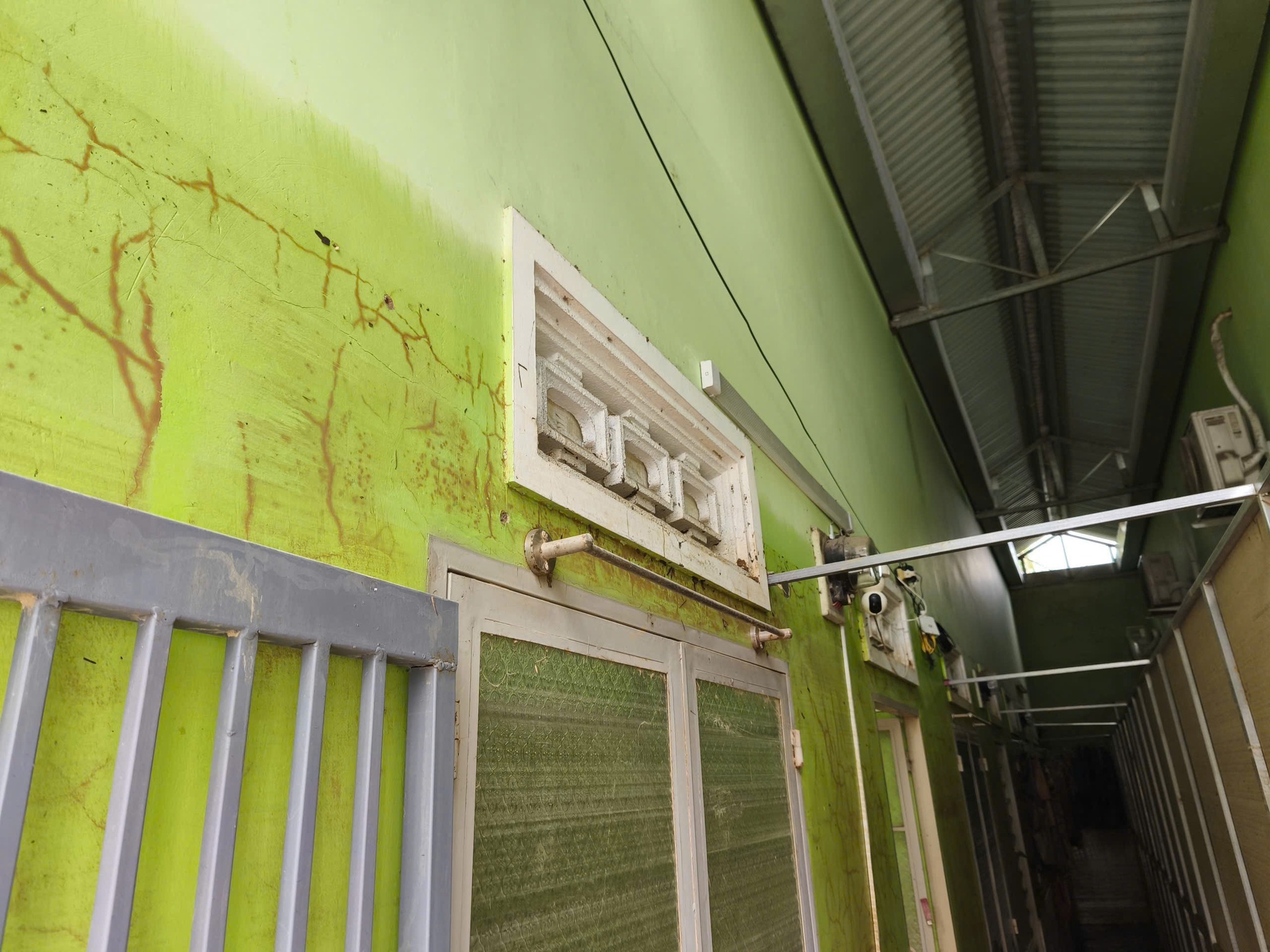 588173395332755875320284453467678227827718494n