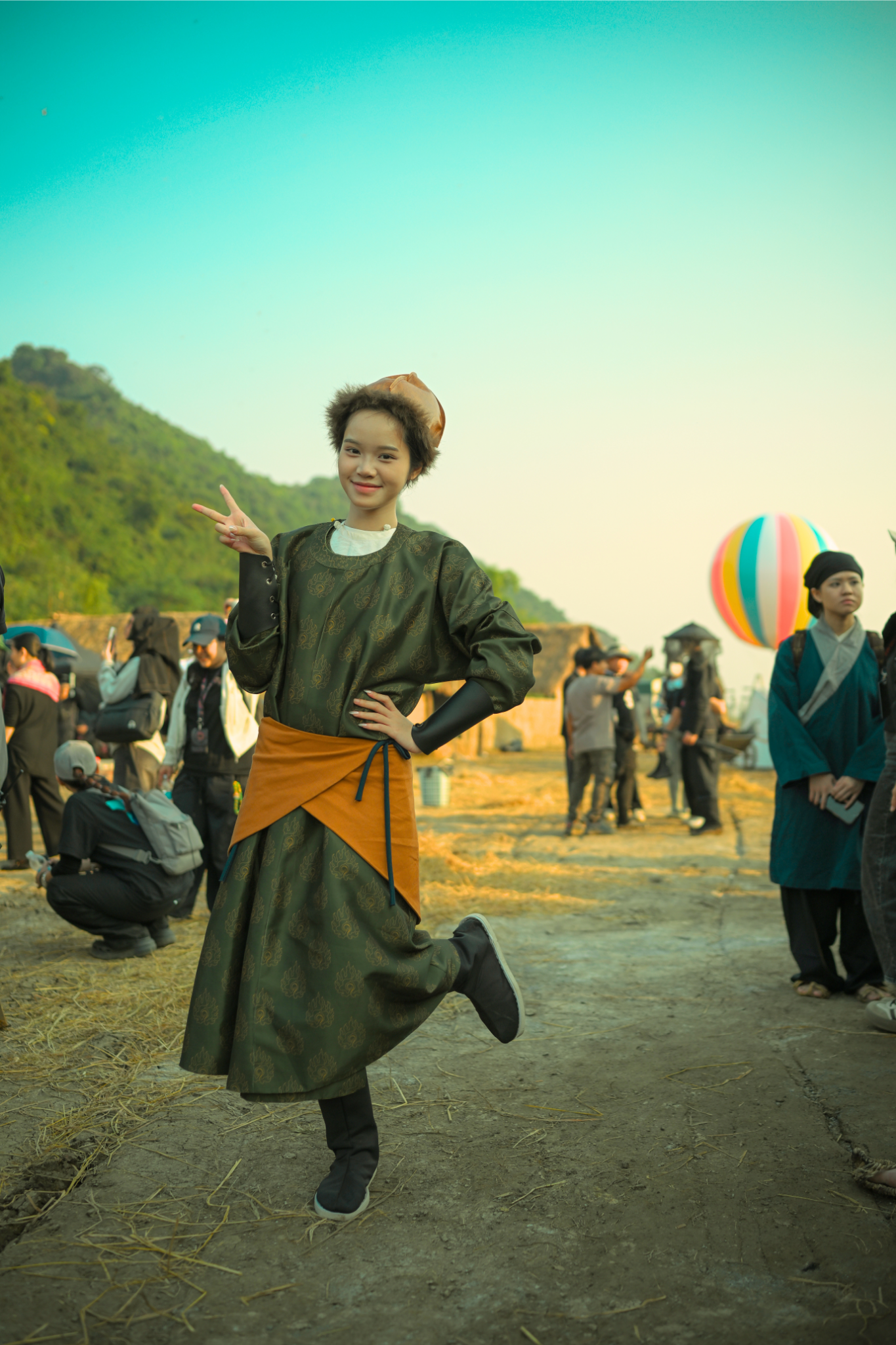 vo cung hao hung vo cung nhiet huyet voi co phuc thoi dinh