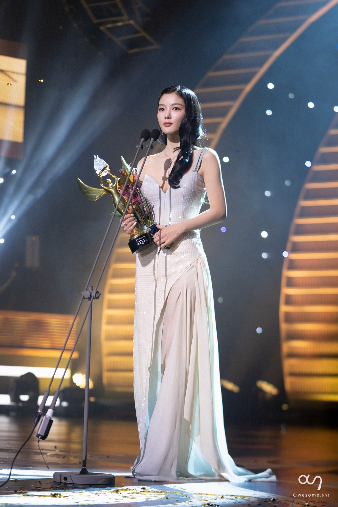 5939577297436136820859832935609454003239387n