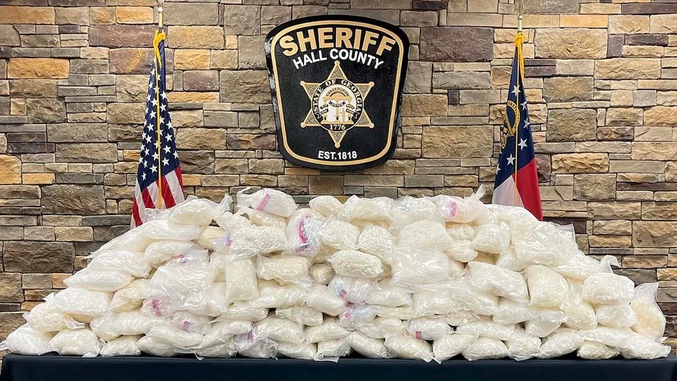 b2005239 4c03 4220 979f 67dc4ab01600 11242025300kilomethbustig1