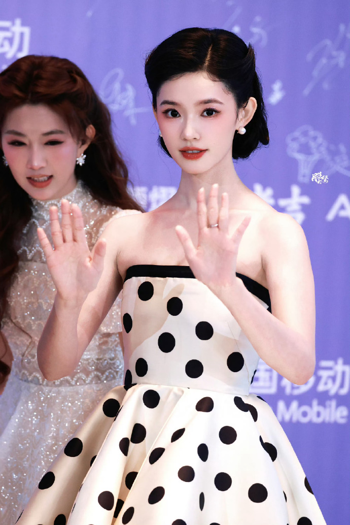 007iish0ly1i81956c7nwj31jk2ba1kx