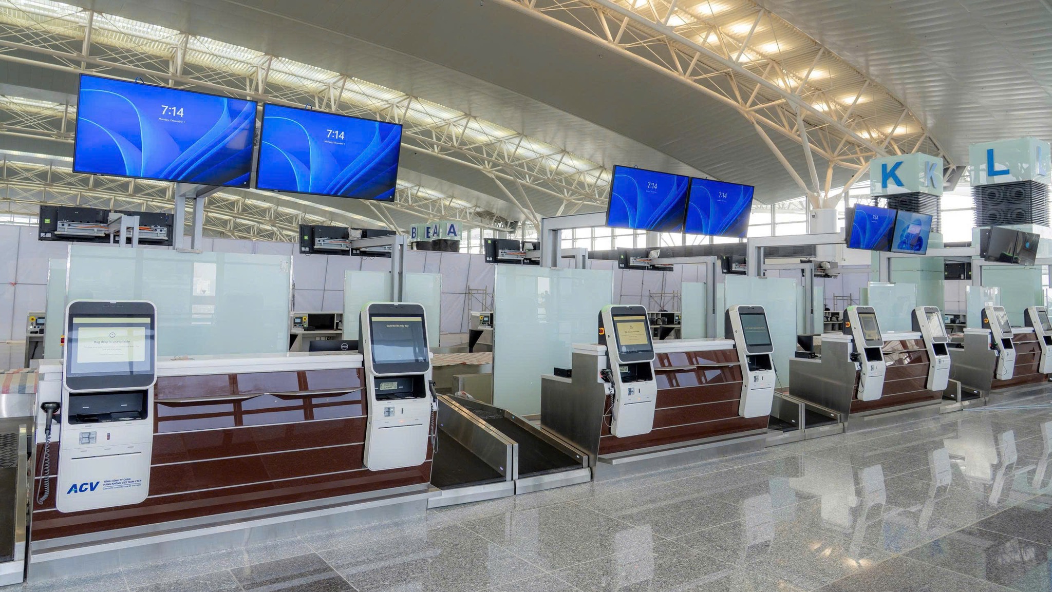 58928191111934620895529438884729399928880233n