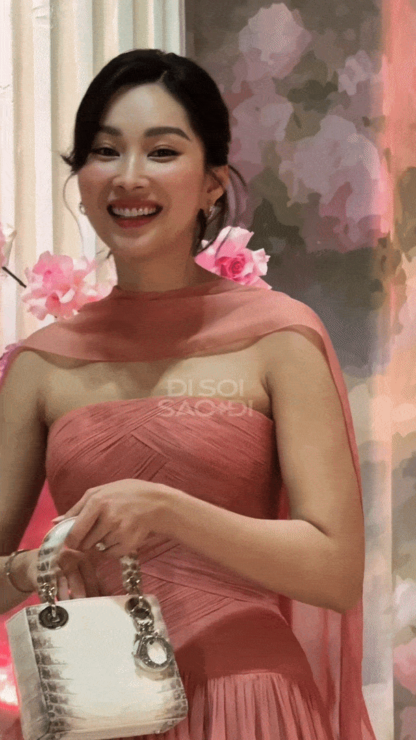 ezgif 85c35ef6c01bed7f