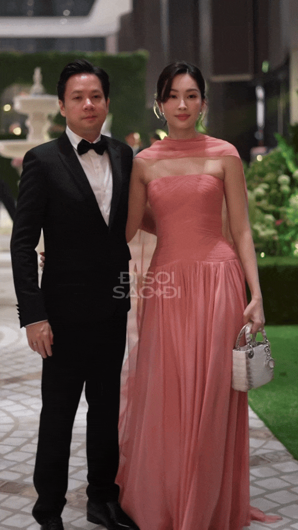 ezgif 8e9524620501df14