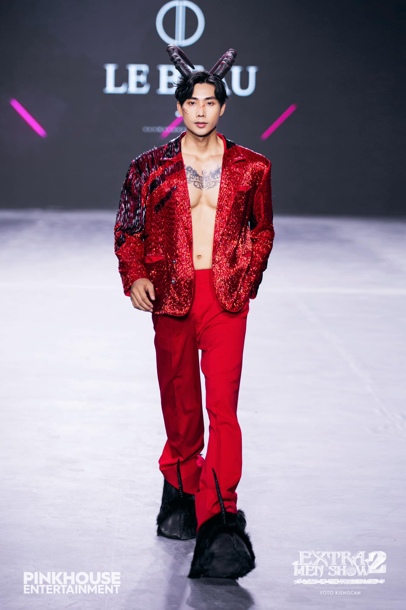 49081293998382023729042708181563912798767744n 17654378215381464430356