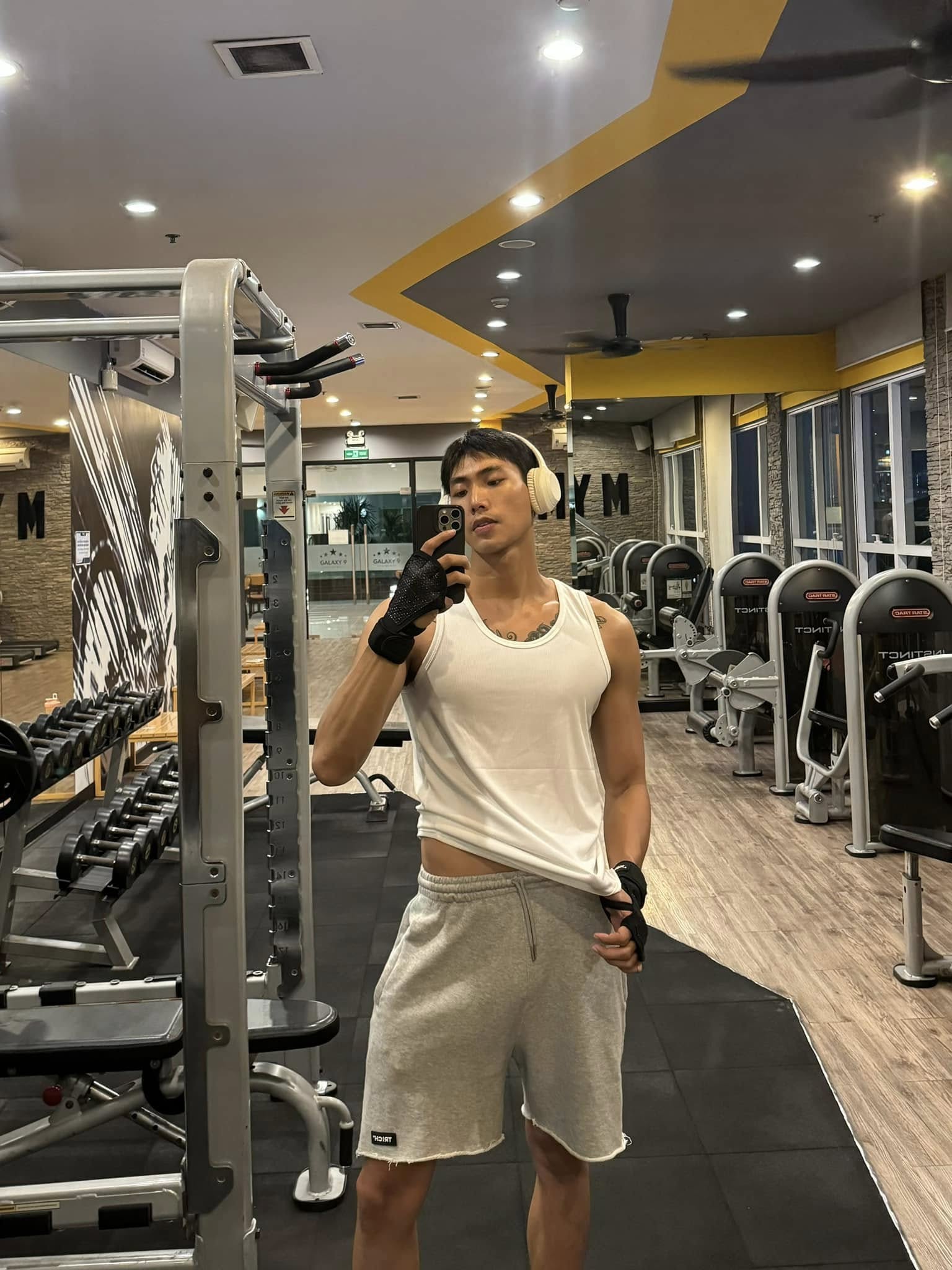 556453223249456621317317147953399645281851188n 1765437821538523876996