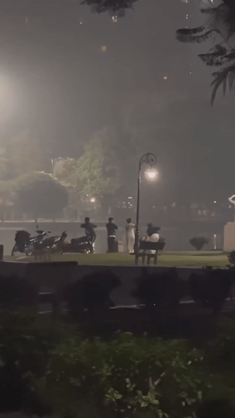 ezgif 1f0ddcff871c7903