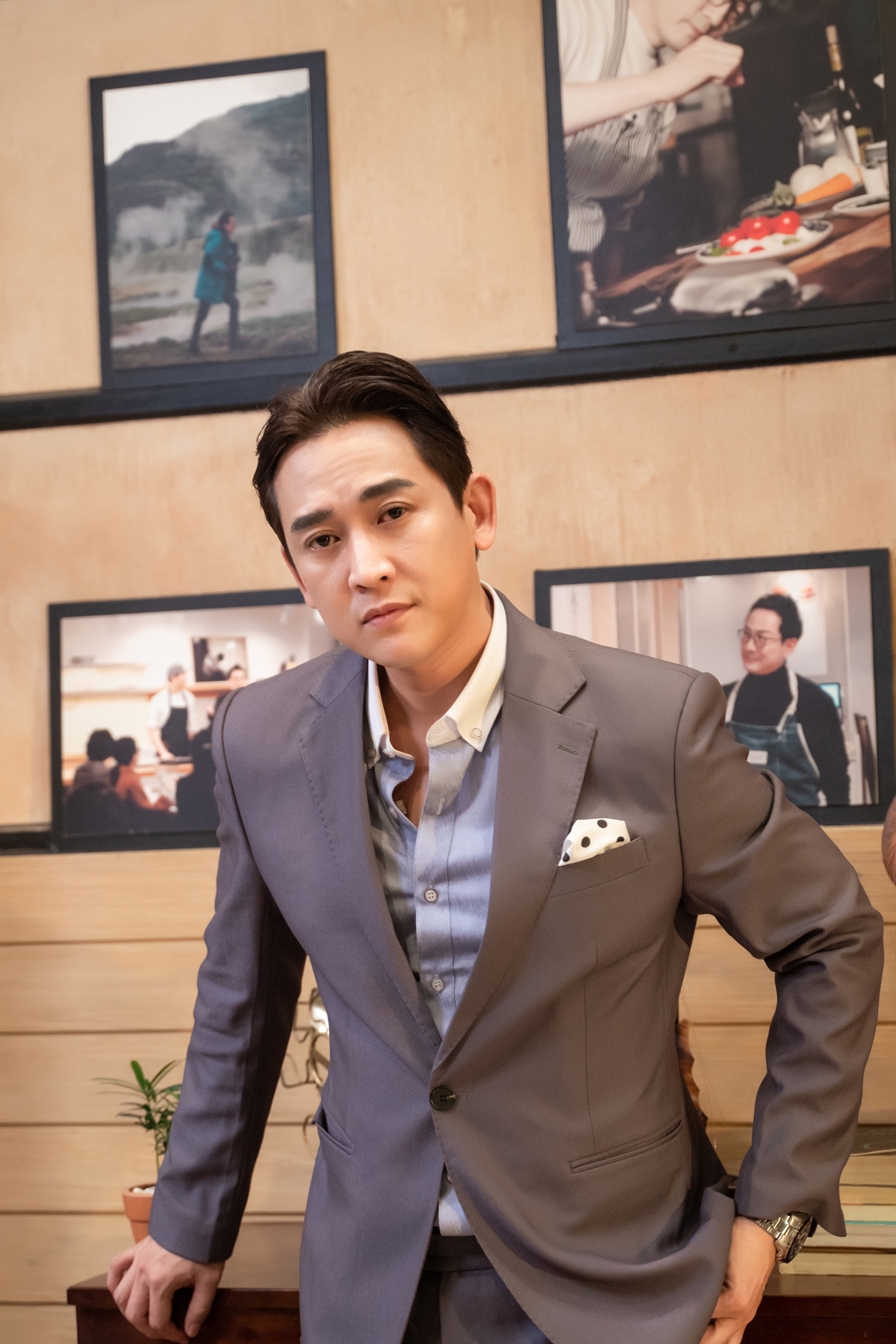 1562902908 615 hua vi van nhieu