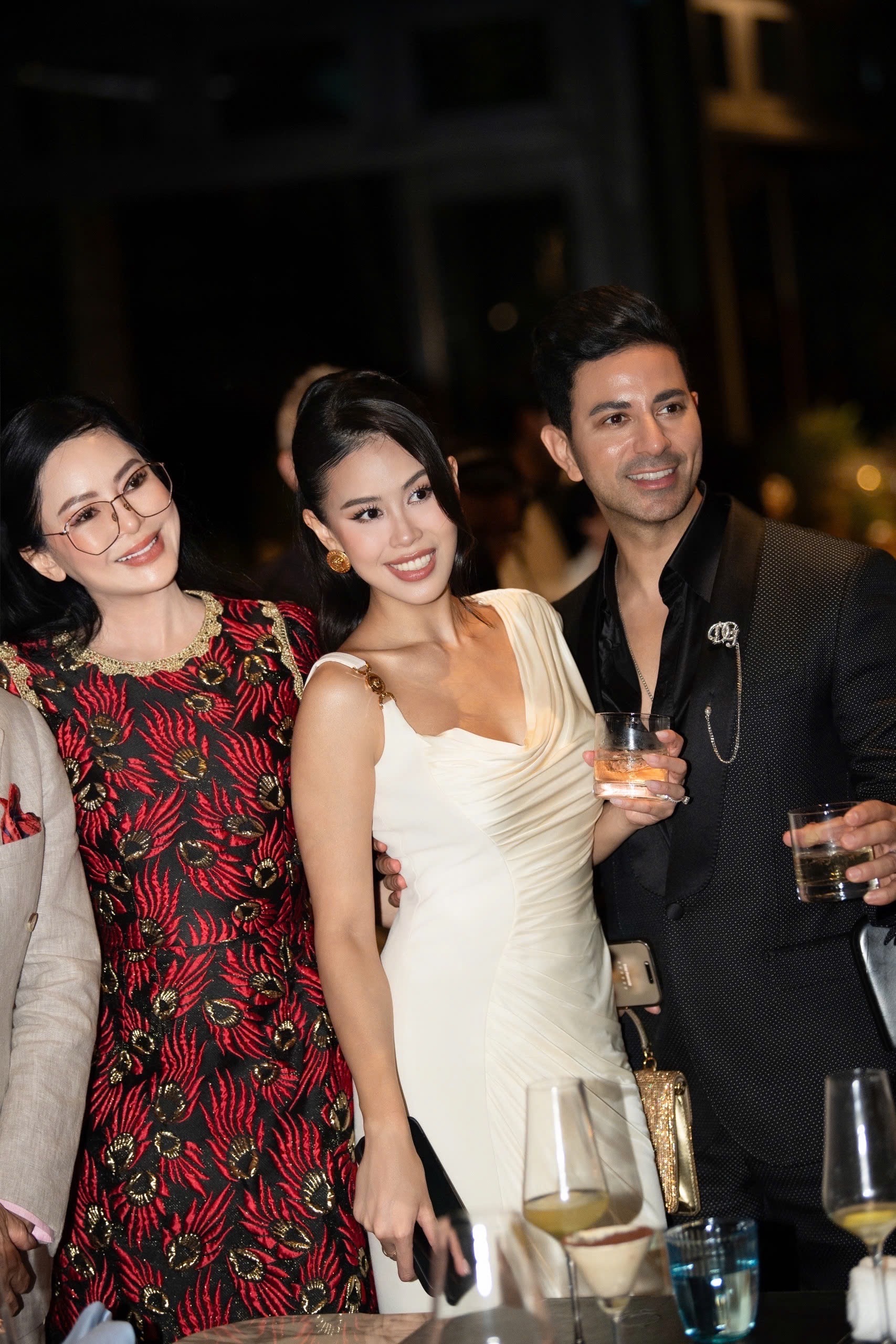 d08ff8b1e2e90d98441ebf6455dcd158