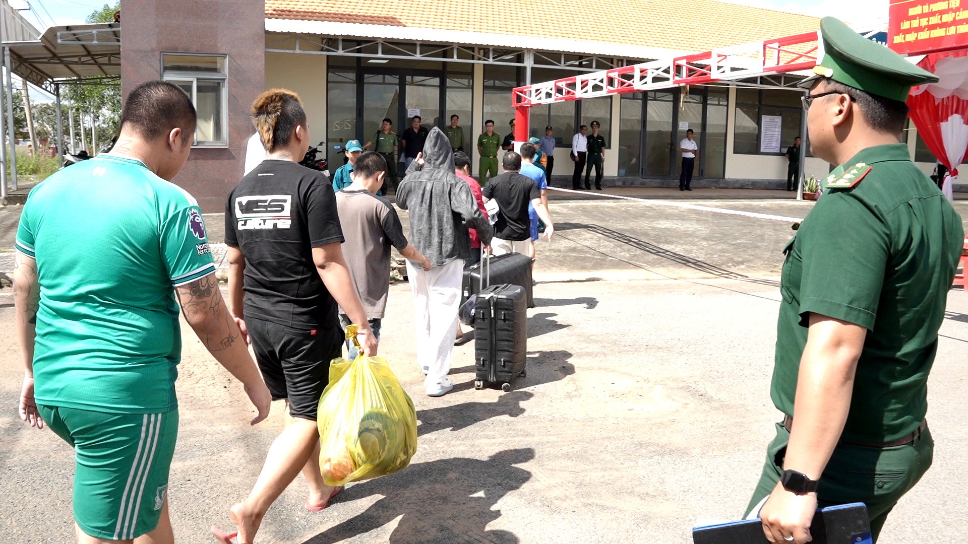 photo library 20251208140949 46831950 f72c 4ff3 86ac 24ff7745b634 a7