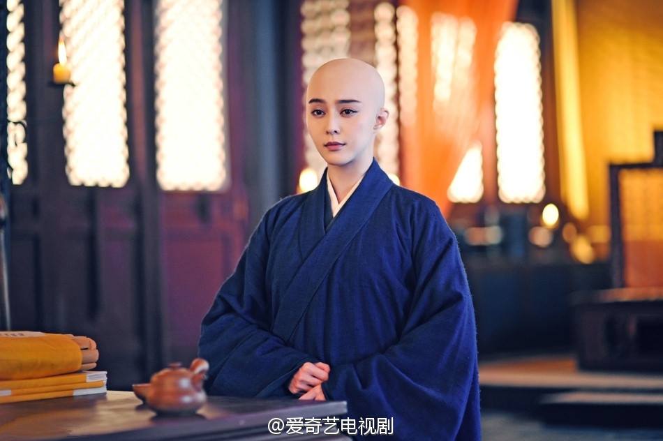 pham bang bang xuong toc giaitri doisongphapluat6