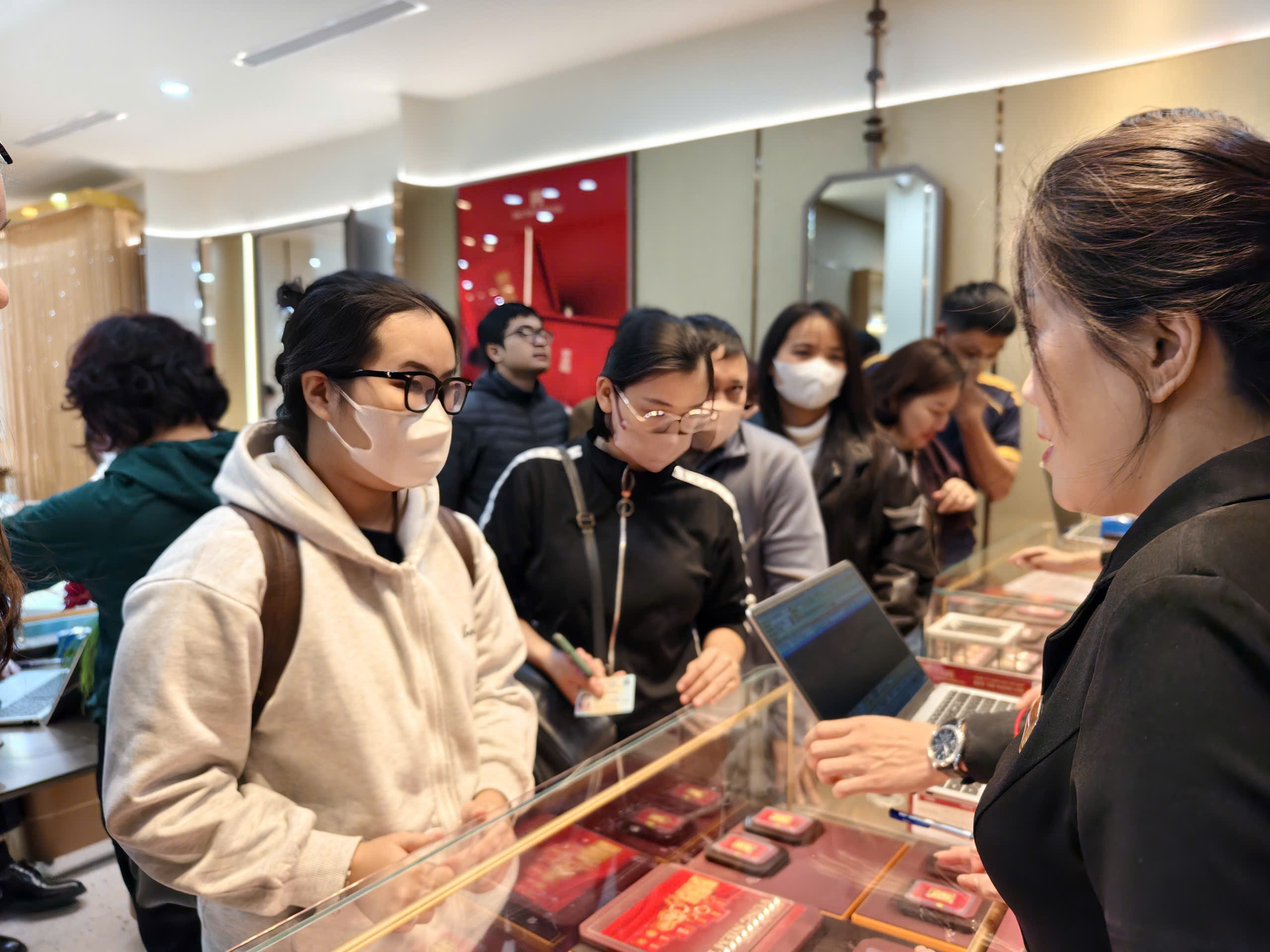 z73158525687346325d732f5d9c1403d8a75214db70846