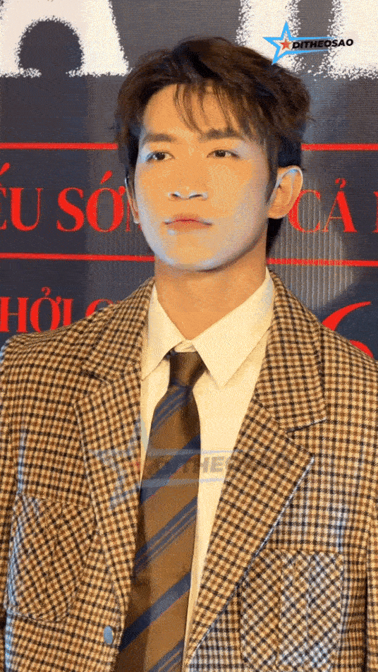 ezgifcom video to gif converter 97compressed