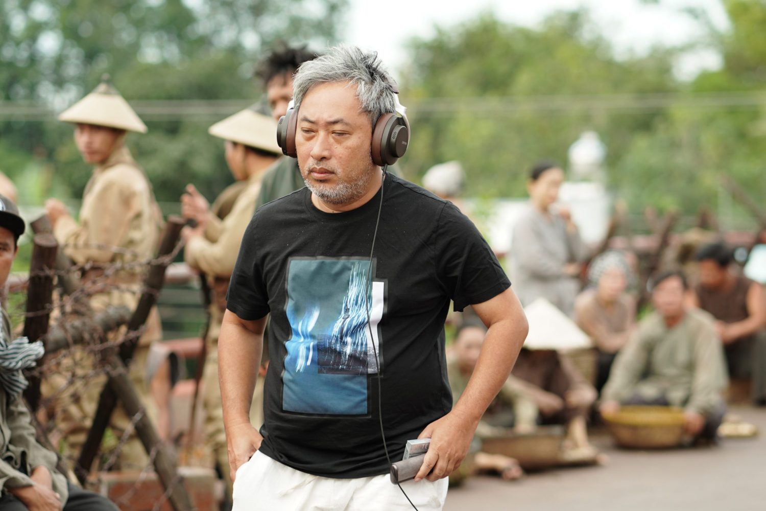 harper bazaar dao dien nguyen quang dung 11 scaled e1704536374547 harper bazaar dao dien nguyen quang dung 11 scaled e1704536374547