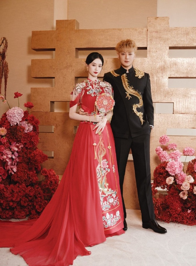 a032b8cely1i6fqaj2deej20uk55ox6p