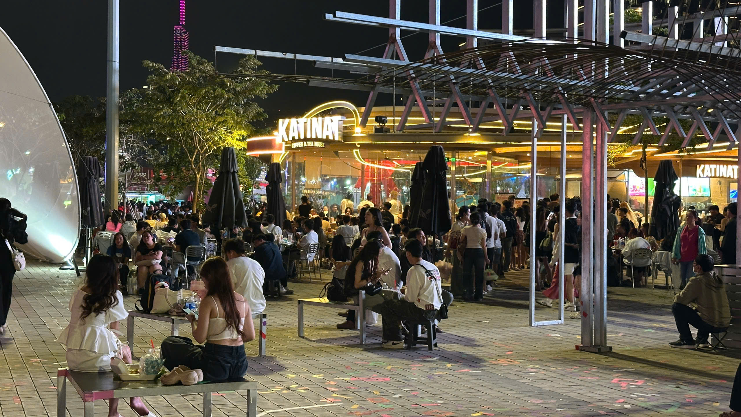 z73854464684422e93b01398ecacae126563306d3797dd