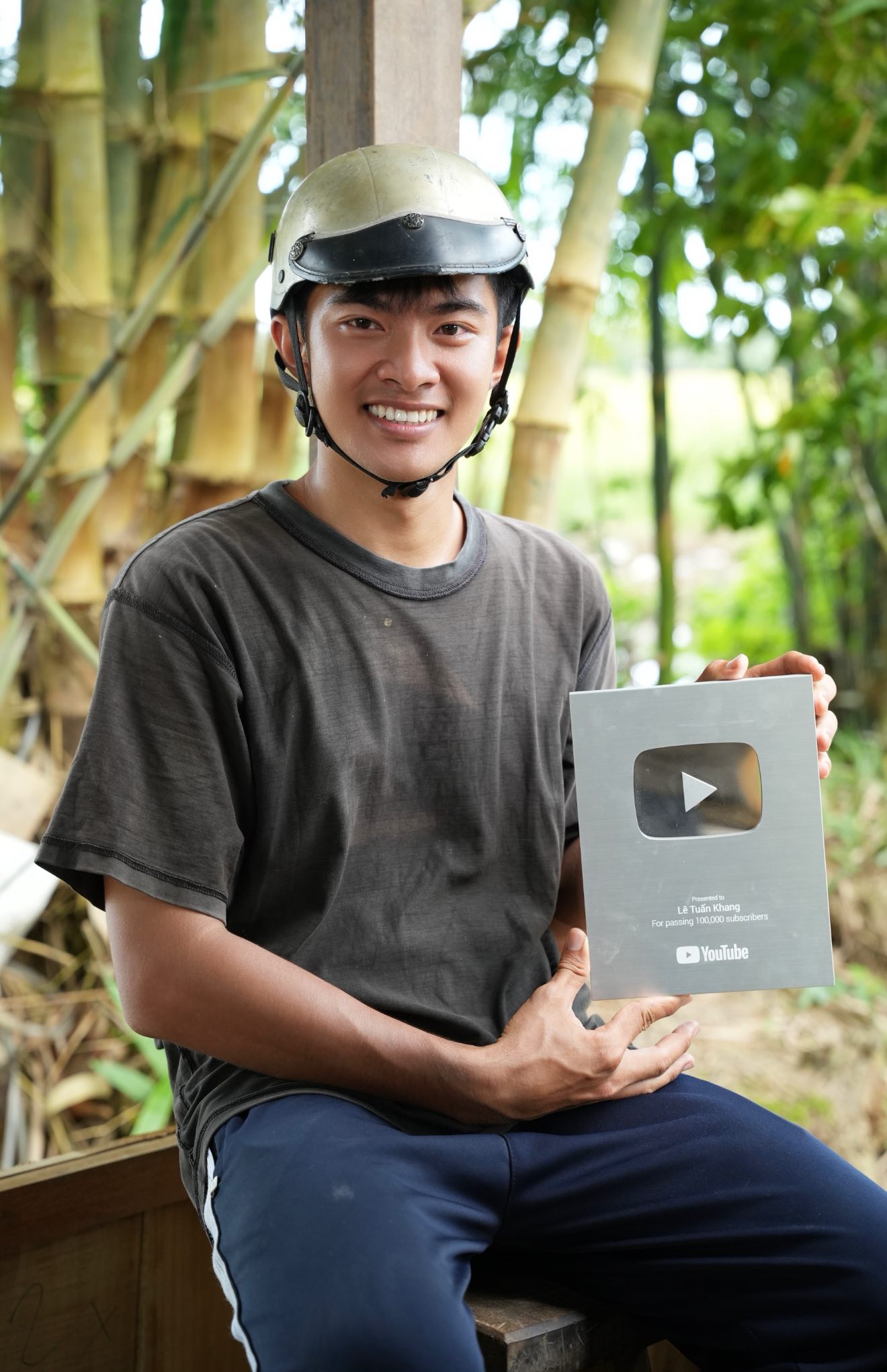 5183318397319294263400546583561062706663955n1